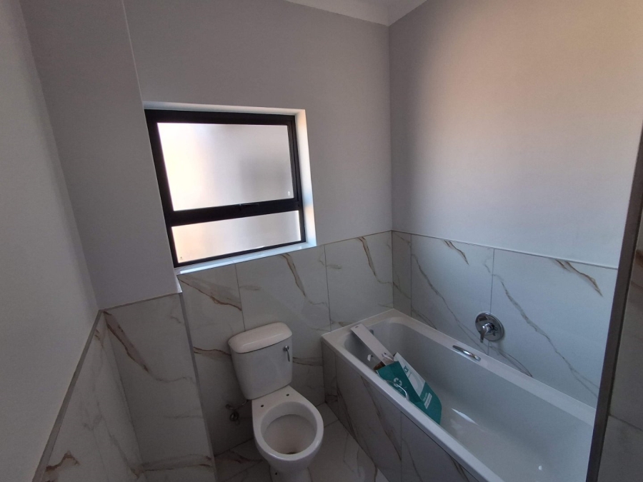 2 Bedroom Property for Sale in Ruyterwacht Western Cape